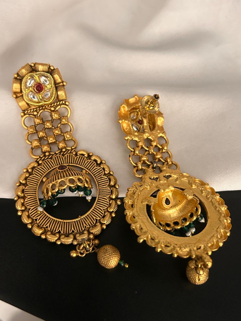 Antique Gold Circular Earrings with Kundan & Bead Detailing